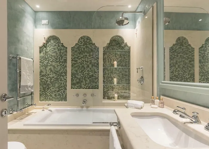 Gondolieri Terrace- Dimora Italia Collection - *